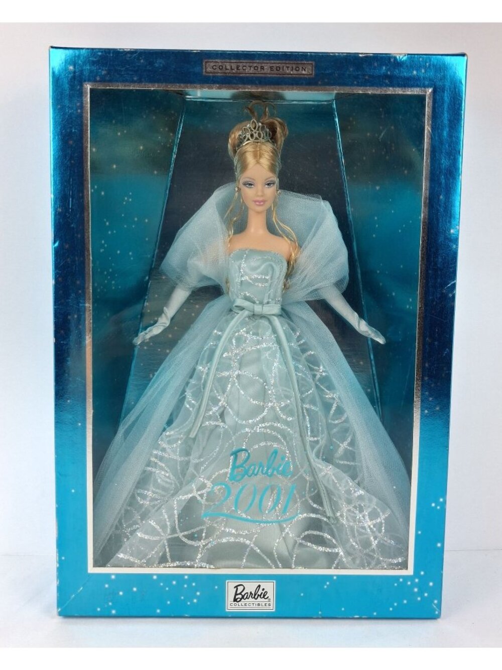 Barbie 2001 Collector Edition Doll #50841 In Original Box Gown & Accessories